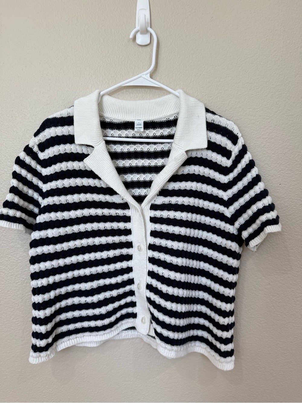 Old Navy Black & White Striped Short-Sleeve Polo Cardigan